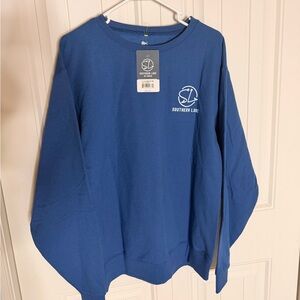 NWT Southern Lure Crewneck